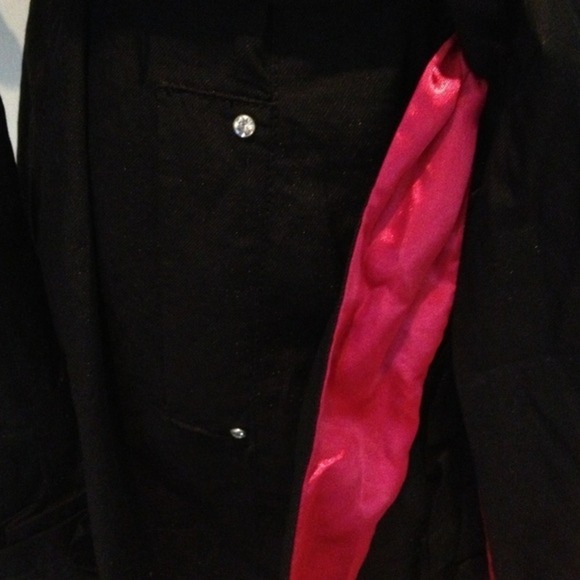 🎉🎈HOST PICK🎈🎉 WHBM black jacket with pink sash - Picture 4 of 4